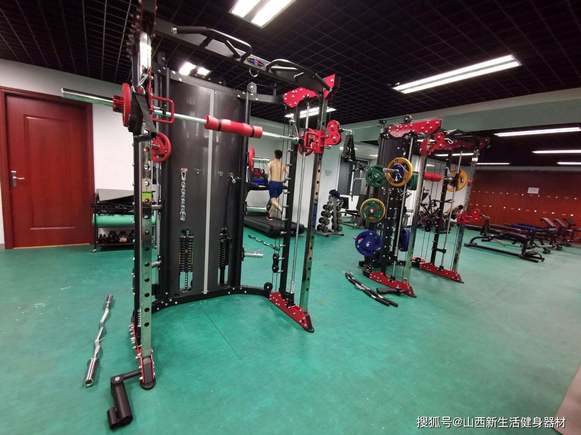 综合训练器锻炼视频教程_康强综合训练器_康复训练器