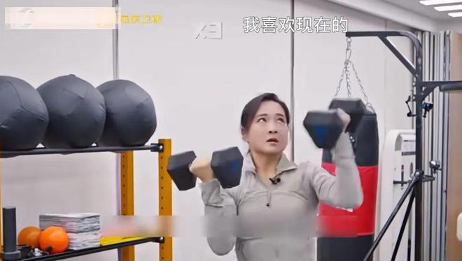 健身手套小还是大点好_健身手套的作用_健身手套 小了