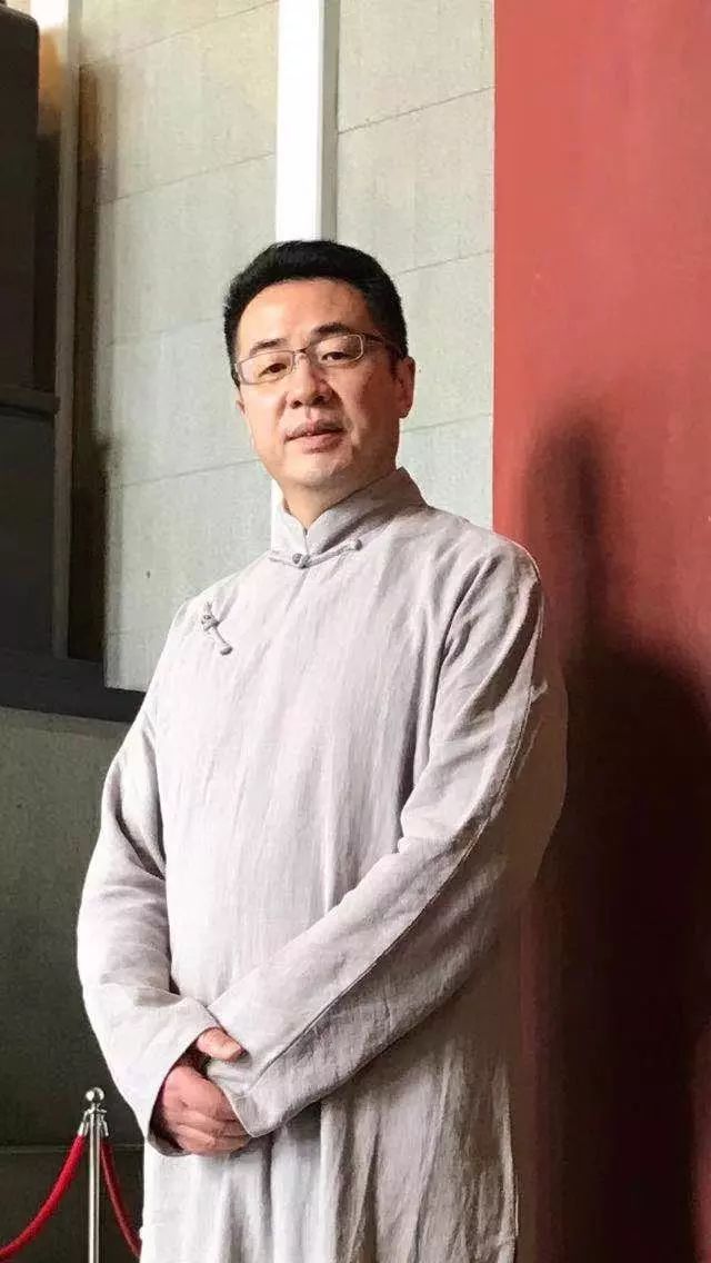 今日中国四川主持人_四川电视台今日视点主持人_四川今日视点主持人