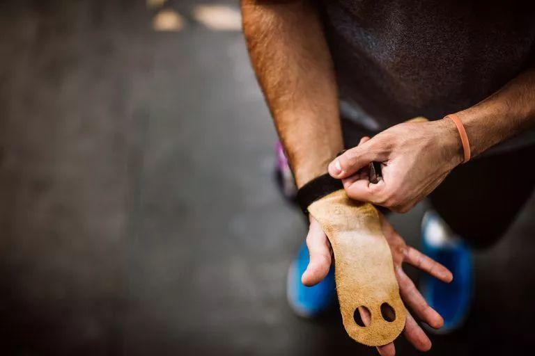 健身手套知乎_健身手套 推荐_手套健身推荐