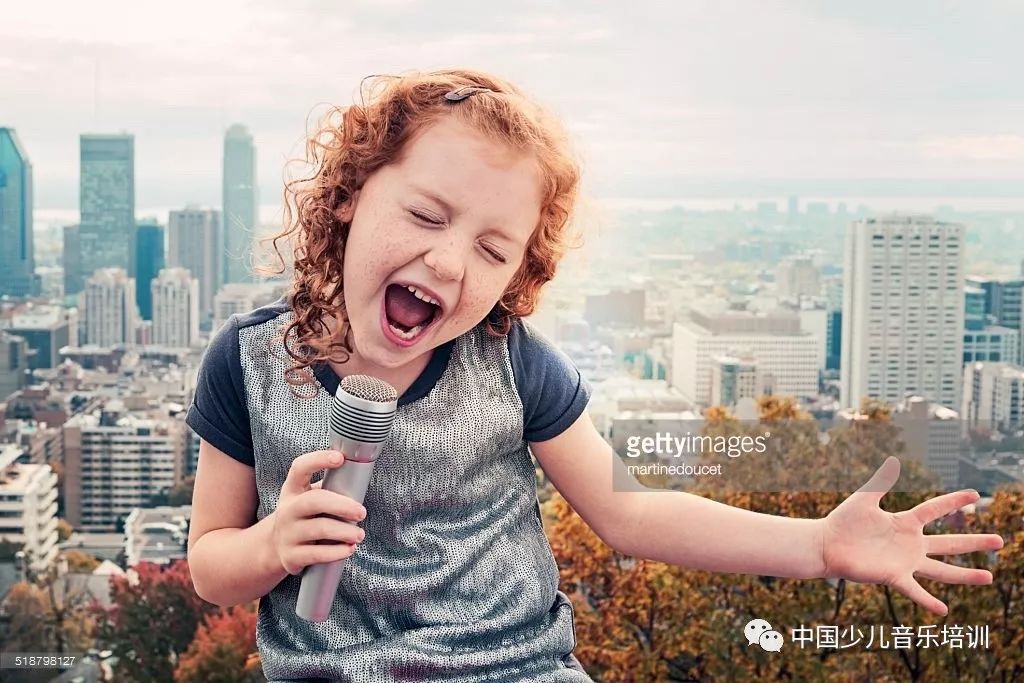 唱歌如何运用丹田发力视频_唱歌练丹田气最简的方法_唱歌丹田练习