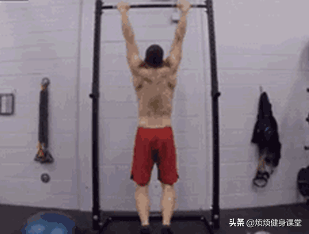 单杠 练习_练单杠可以长高么_单杠练法