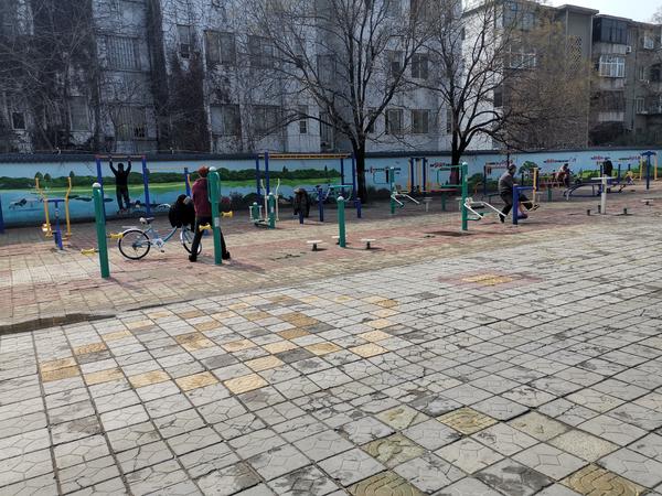 手套健身带要戴多久_健身带的手套_健身要带手套吗