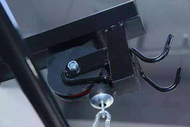 三人站健身器材使用图解_三人站综合器械怎么用_三人站综合训练器安装