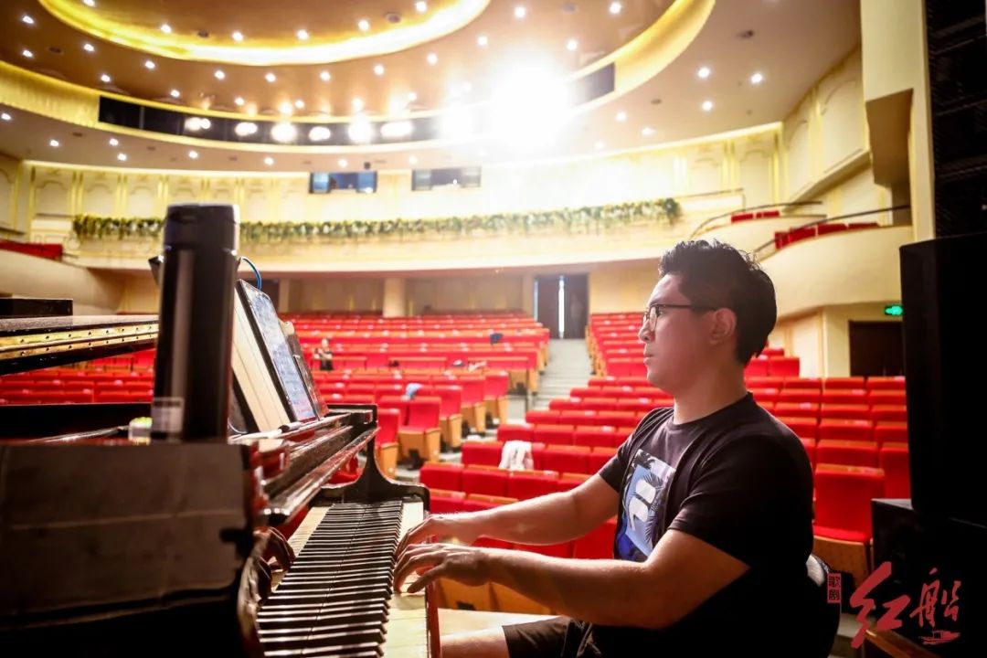 伴奏的要求_伴奏基础知识_我总是一个人在练习一个人 伴奏