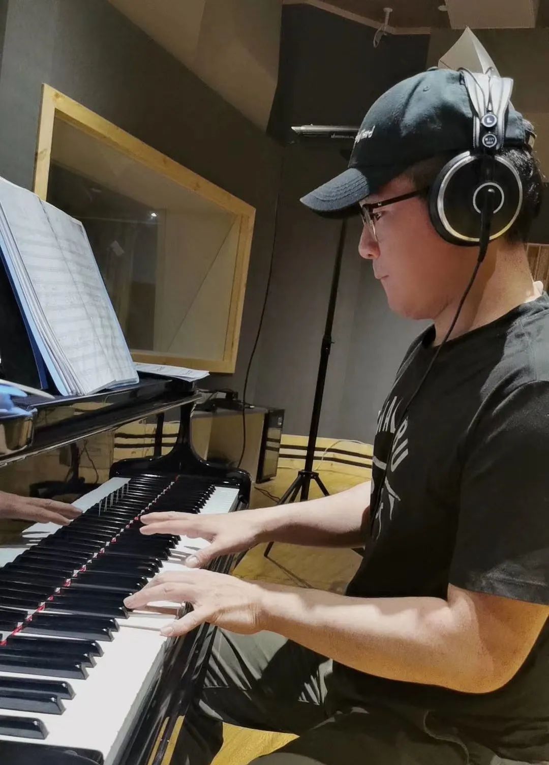 我总是一个人在练习一个人 伴奏_伴奏基础知识_伴奏的要求