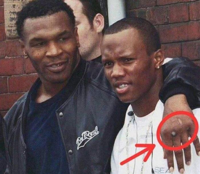 李小龙最恐怖的练法：铁砂掌、电击，第4种泰森没法做到