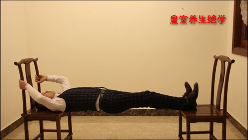 练铁板桥对腰椎有影响吗_铁板桥练多久可以提高性功效_练习铁板桥腰酸早泄