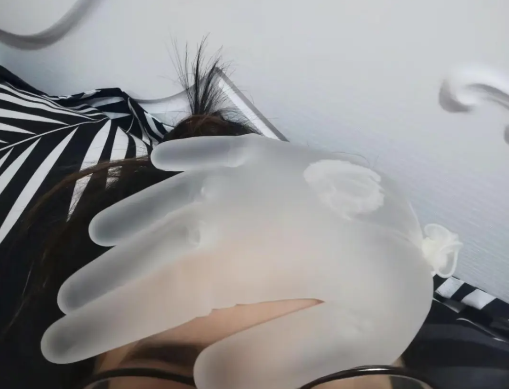 手套味道健身有效果吗_健身手套发臭_健身手套有味道