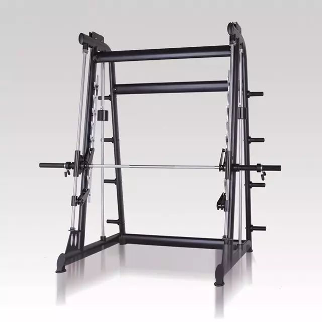 开元棋app官方下载 能想象吗？在一个只有十平米的健身房锻炼