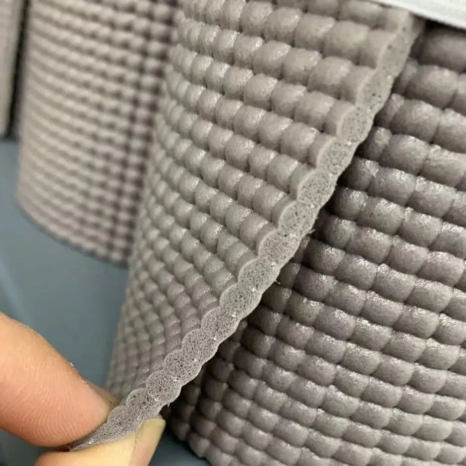 健身手套选择大一点还是小一点_健身手套怎么选择_手套健身选择什么材质