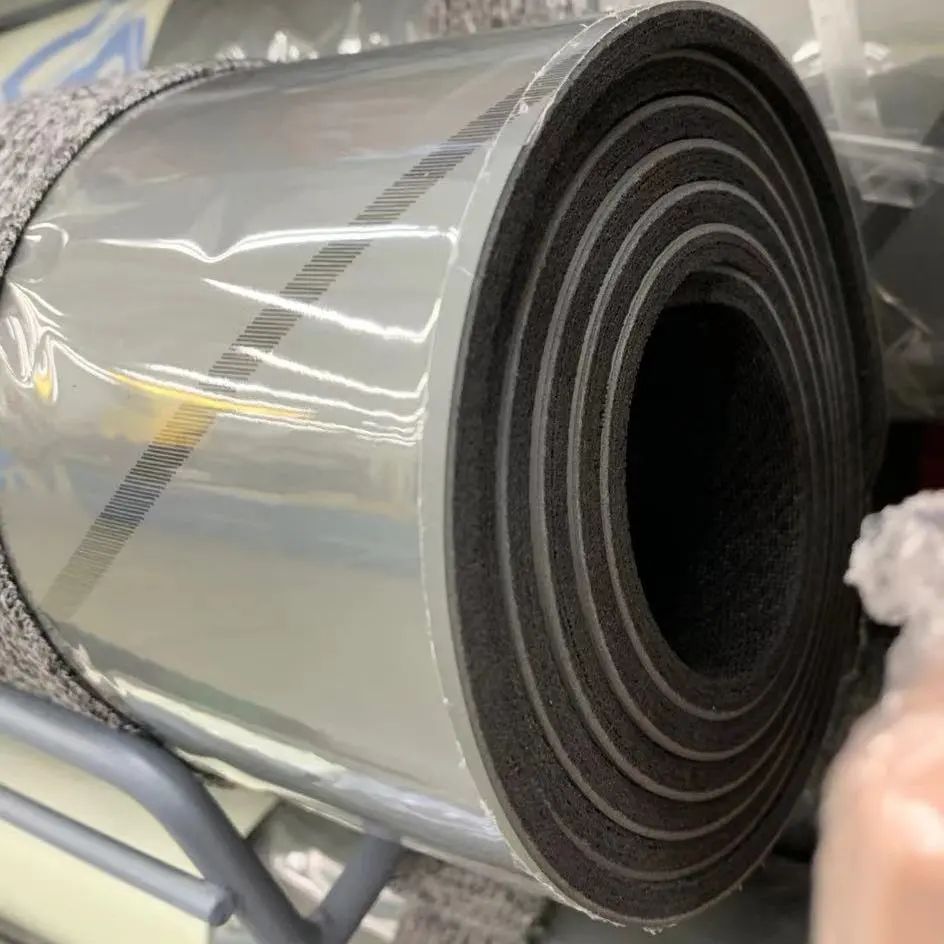 健身手套怎么选择_健身手套选择大一点还是小一点_手套健身选择什么材质