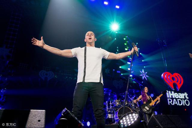 歌唱家秘籍：美声咽音唱歌喊嗓法练习方法详细教学！（快收藏）