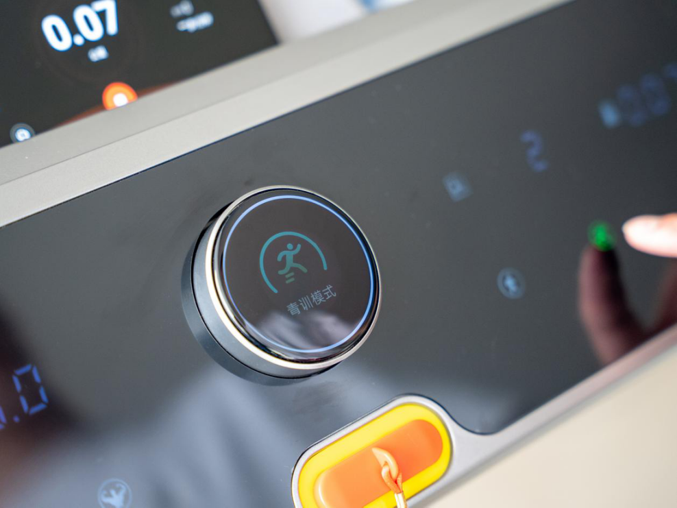 跑步机 减震什么牌子好_牌子减震跑步机好用吗_哪个品牌跑步机减震好