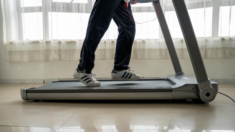 哪个品牌跑步机减震好_牌子减震跑步机好用吗_跑步机 减震什么牌子好