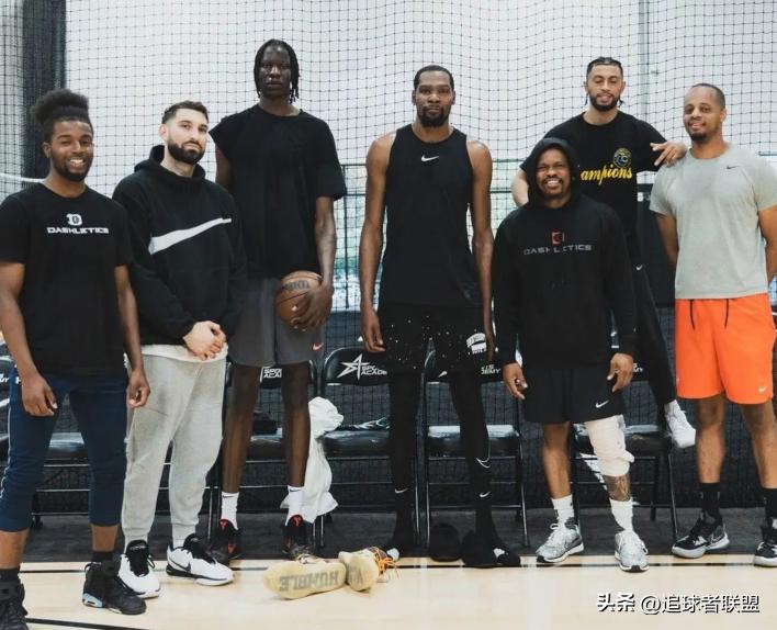 杜兰特投篮训练视频_杜兰特练习投篮_投篮姿势杜兰特