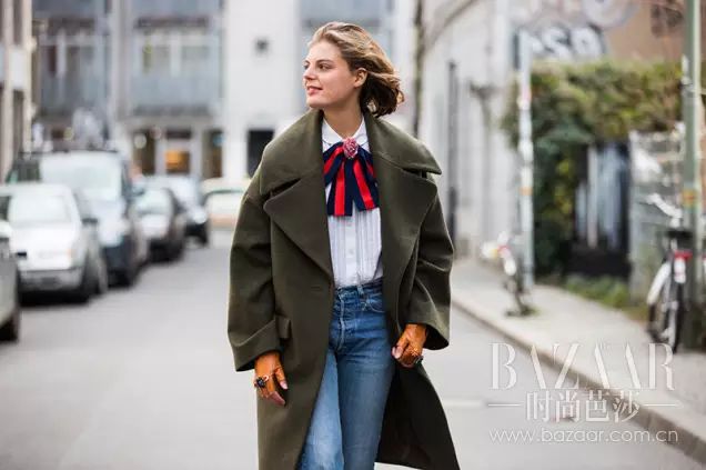 戴手套健身还会磨出茧子吗_戴手套健身还是起茧_健身戴不戴手套