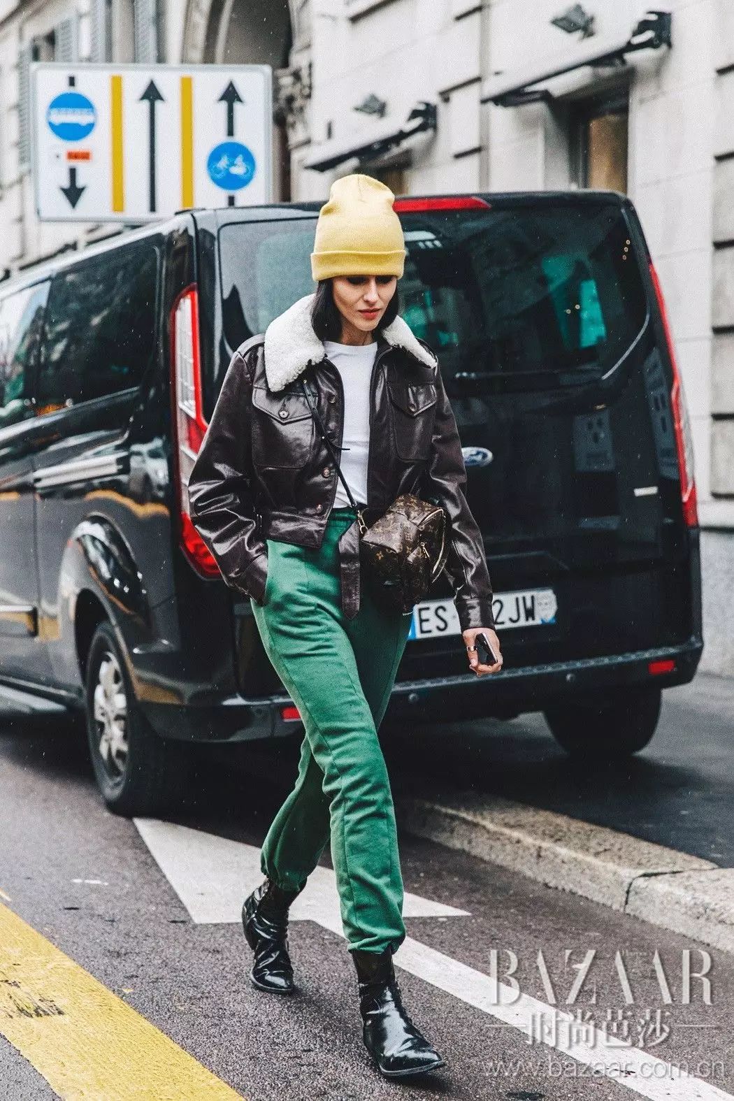 戴手套健身还会磨出茧子吗_健身戴不戴手套_戴手套健身还是起茧