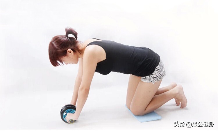 腰部锻炼器材_腰部肌肉锻炼_健身综合训练器