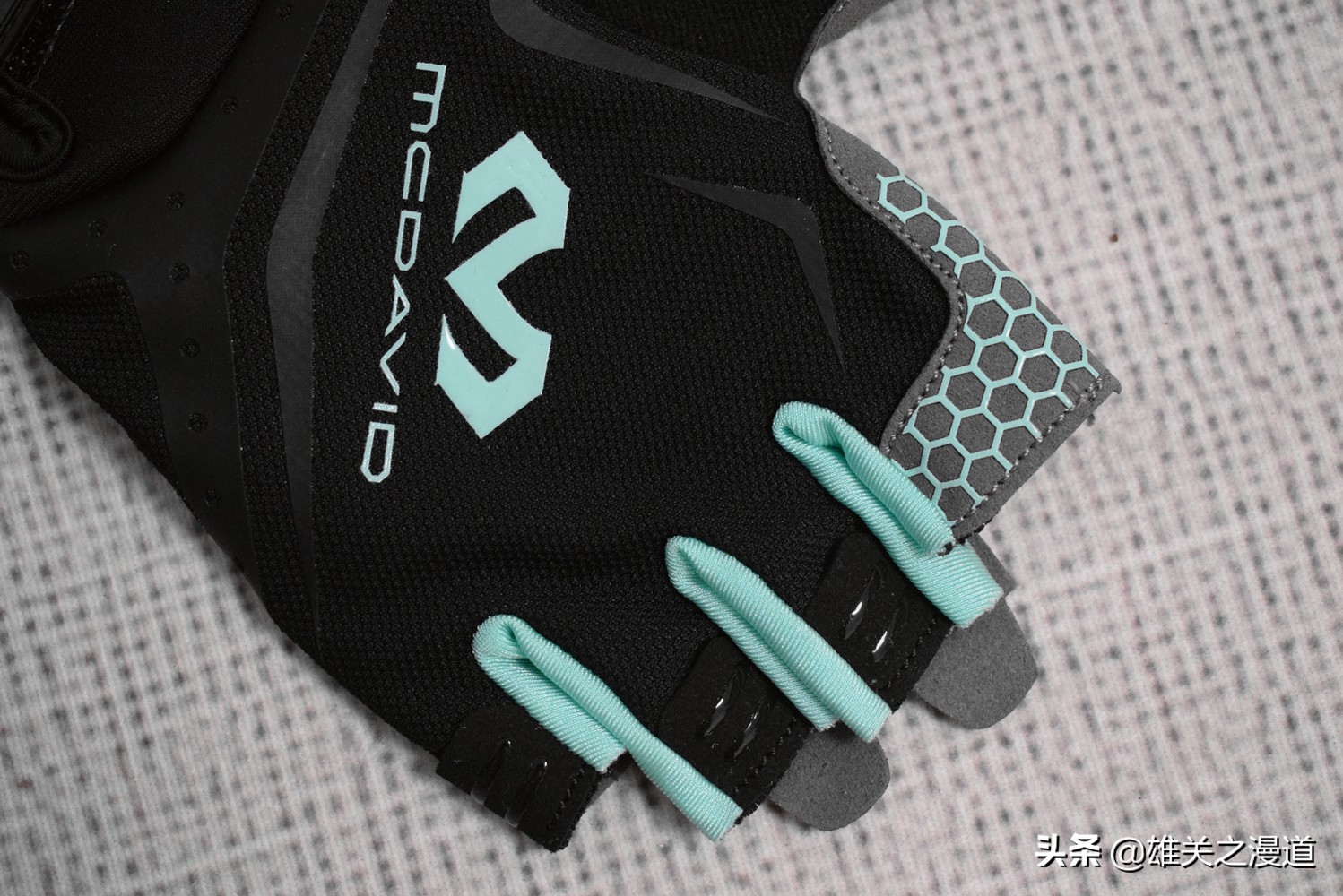 专业健身手套__ 迈克达威T020运动手套评测 