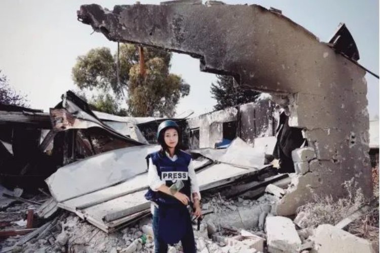 新闻记者无冕之王_ 记者节意义与价值 _中国新媒体大会 记者行业未来发展趋势 