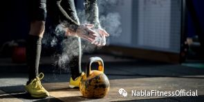 健身护腕手套_带护腕的健身手套_手套健身护腕图片