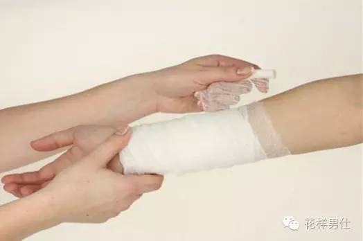 健身手套选择指南_健身要带手套吗_健身手套重要性