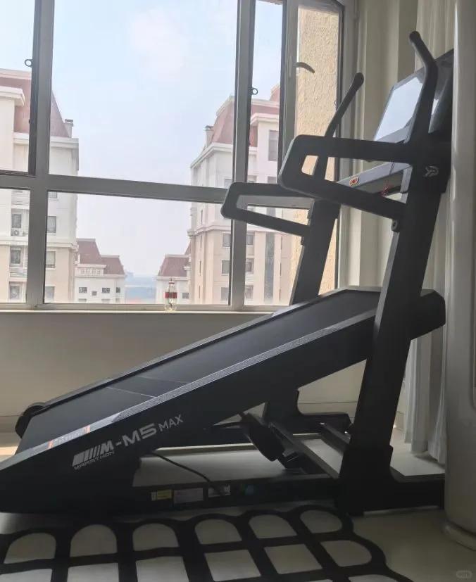 什么牌子跑步机质量好_家用跑步机品牌排行榜2025_易跑M5 Ultra评测