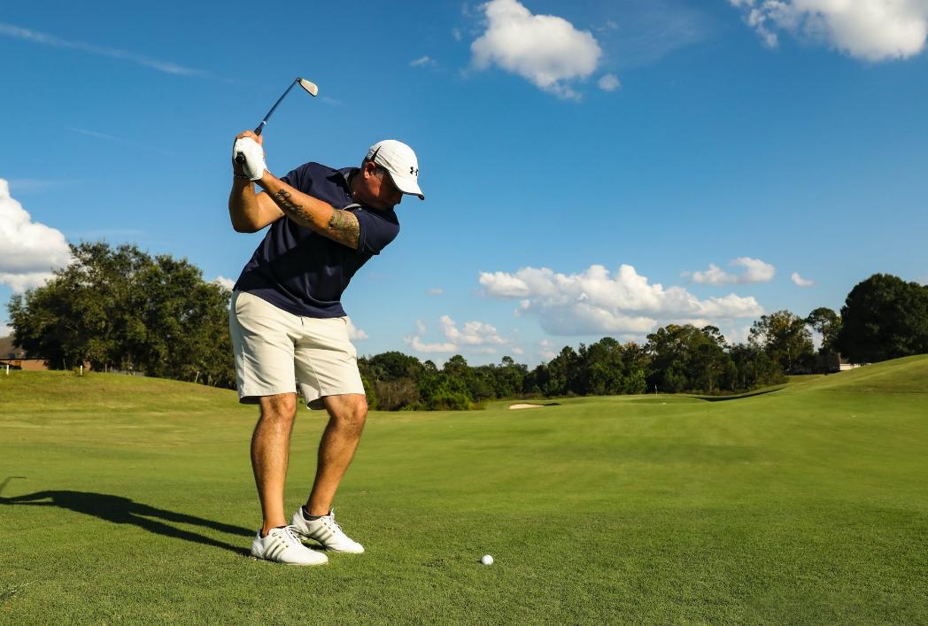 手套尺寸健身怎么选_健身手套大点好还是小点好_健身手套尺寸