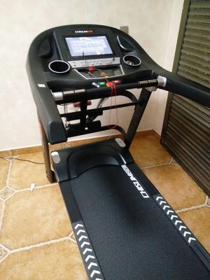 买什么牌子跑步机好_买哪种跑步机好_哪个跑步机好