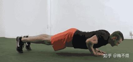 三人站综合训练器功能_三人站健身器材使用图解_三人站综合训练器使用方法