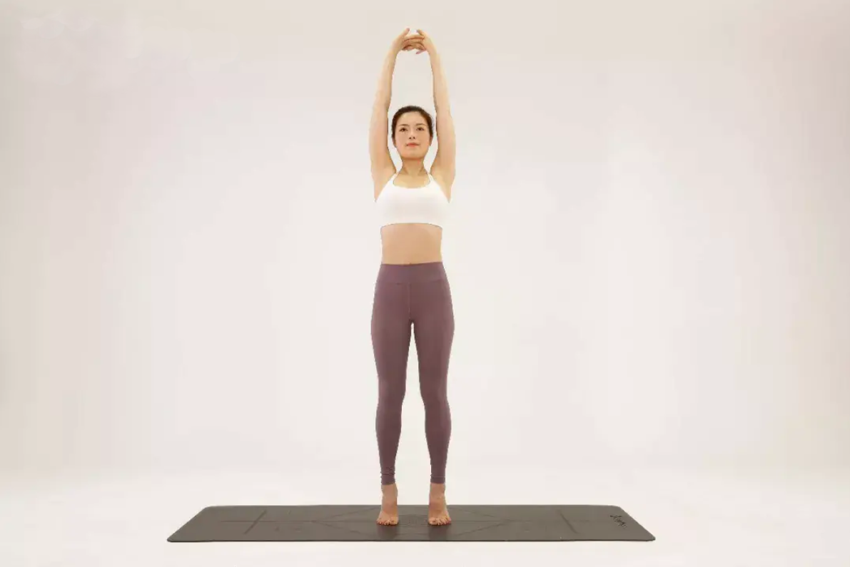 基础瑜伽动作入门视频教程_男人瑜伽每天必练8个动作_瑜伽动作练习