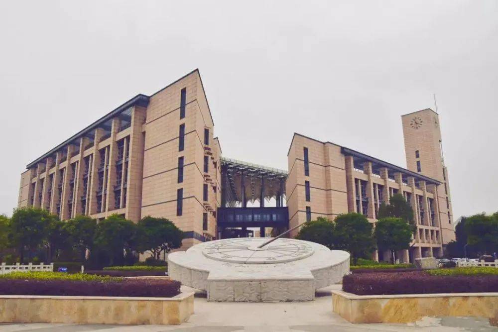 中国大学排名_全国重点大学档次排名_中国南昌大学