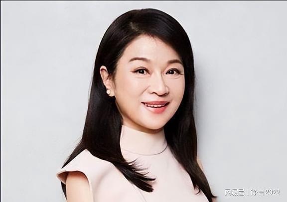 台湾政论节目主持人拍桌怒呛_许贵雅怒拍桌事件_台湾新闻节目