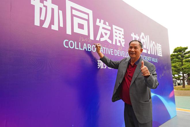 武汉玻璃生产厂家_武汉玻璃厂家_武汉有机玻璃供应商