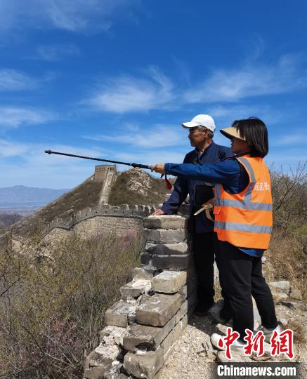 长城保护员_北京石峡关长城保护员 刘红岩 长城保护志愿者