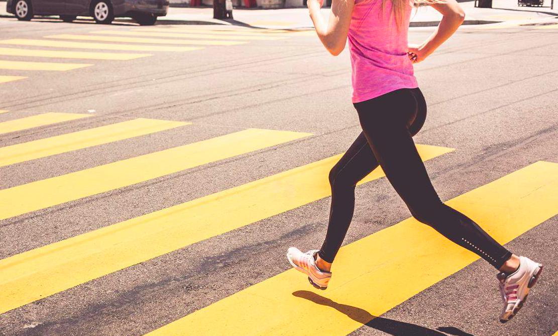 健身入门指南_健身手套护腕_低成本健身