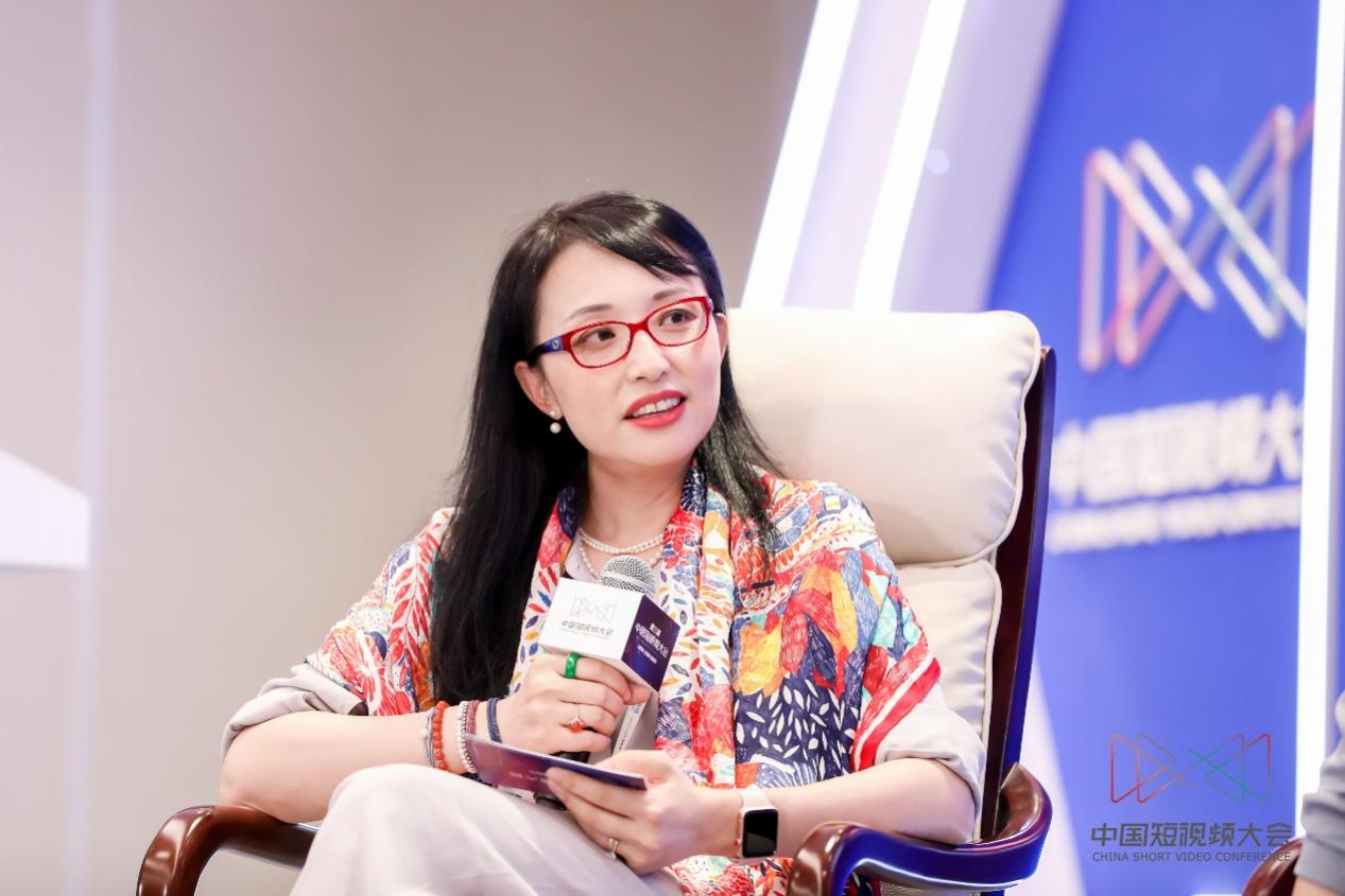 智屏时代高级合伙人 范晓冬