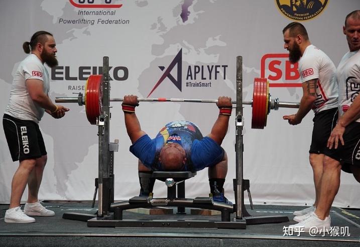 健身护具推荐_助力带护腕腰带手套使用方法_健身手套推荐