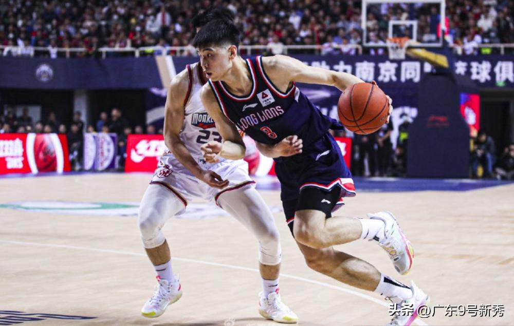 篮球练习弹跳_CBA球员身高臂展数据对比_CBA球员跳高数据对比