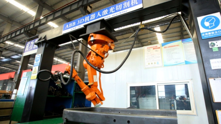 现代化健身器材制造车间